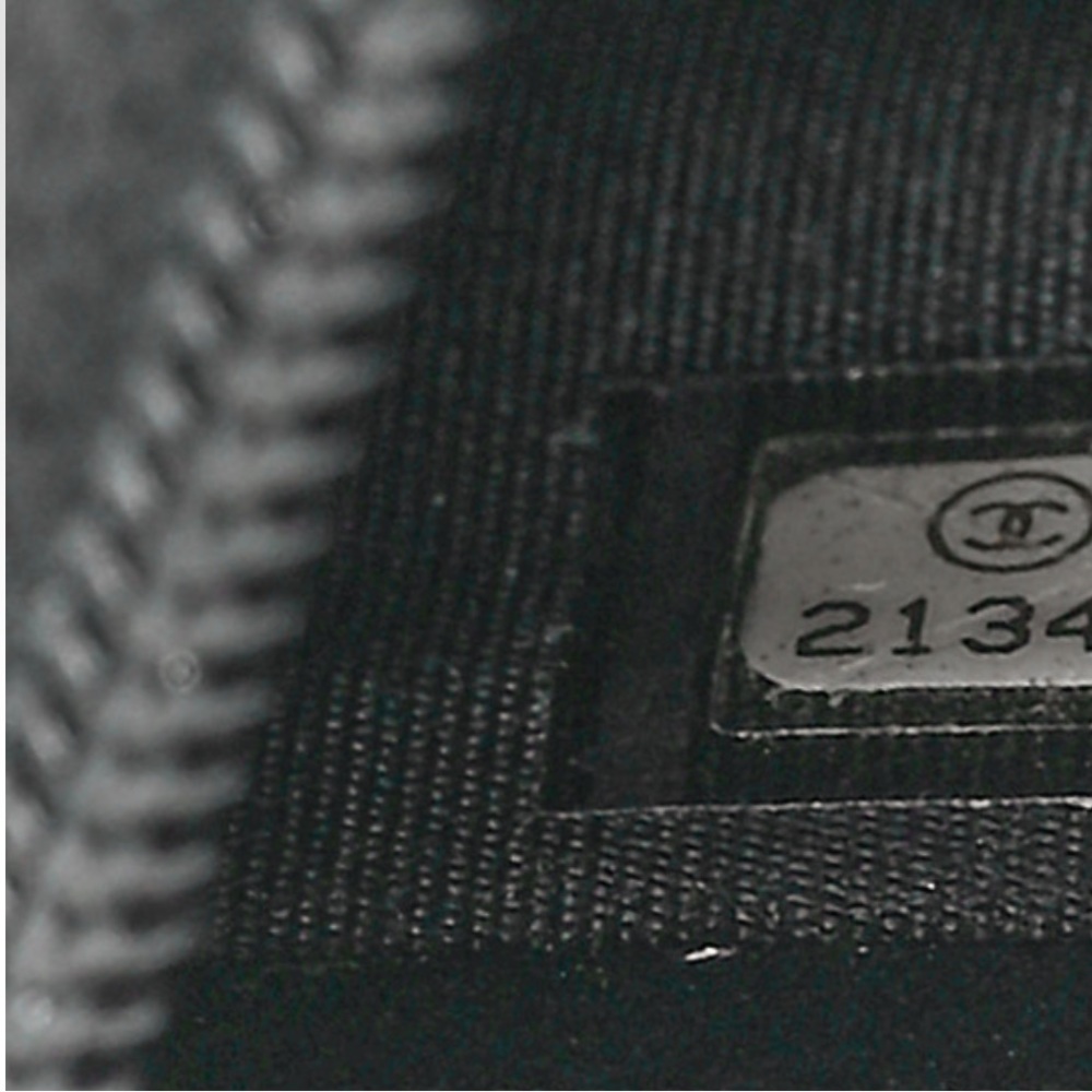 🔥CHANEL Caviar Large Timeless CC Zip Around Wallet in Black - Picture 5 of 10